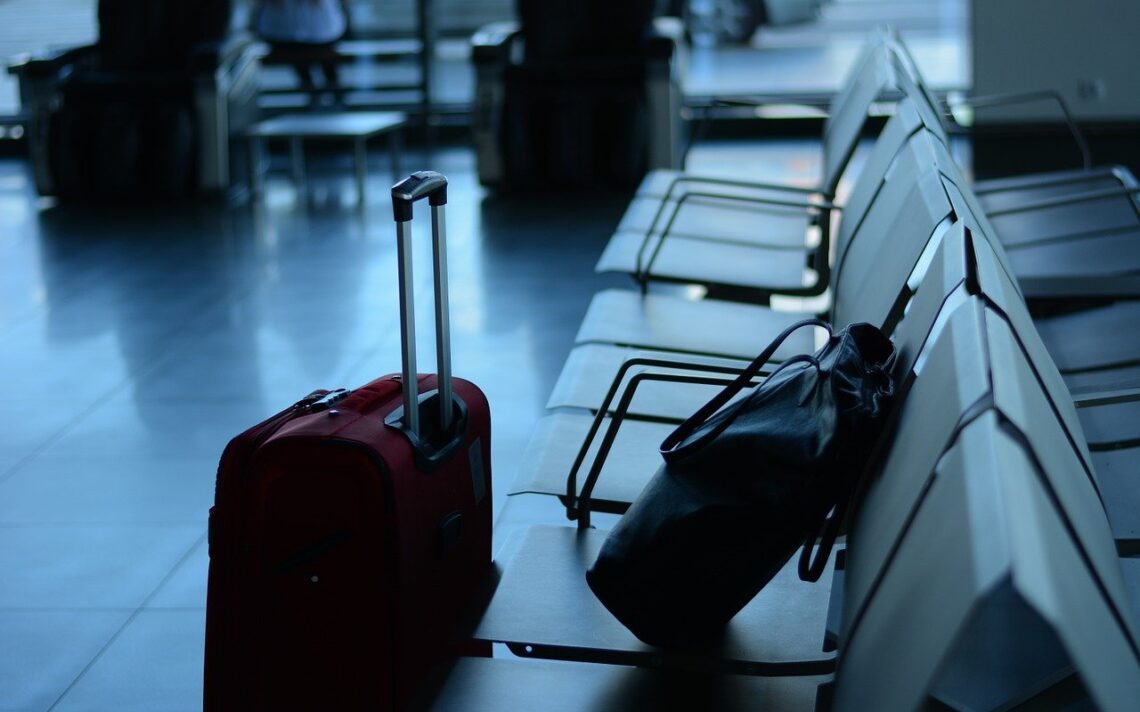 Bagaglio a mano Volotea 2024: nuove regole peso e misure - Mamma in Viaggio